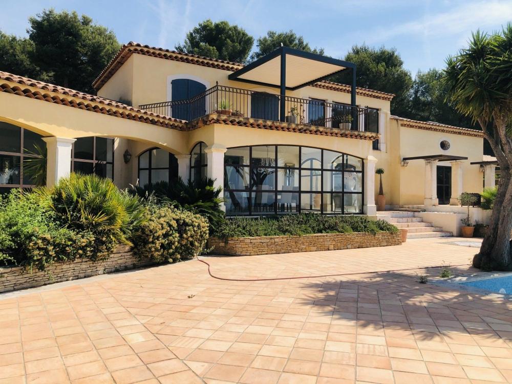maison avec grande verrière