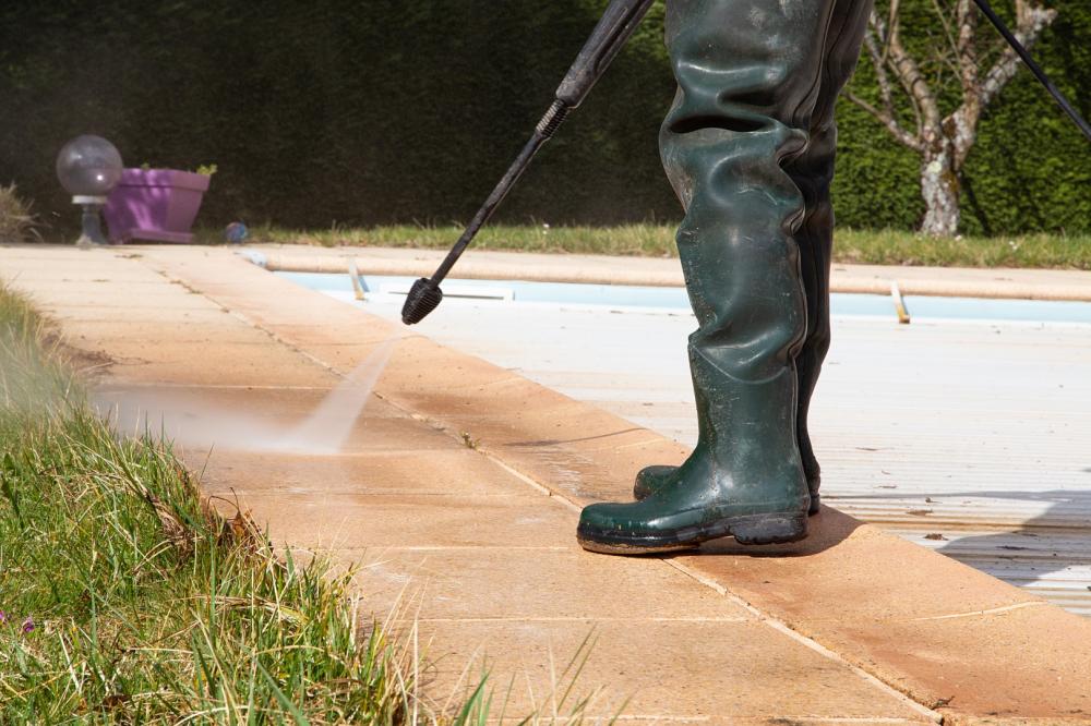 nettoyage pavé piscine